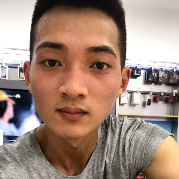 小天x的照片