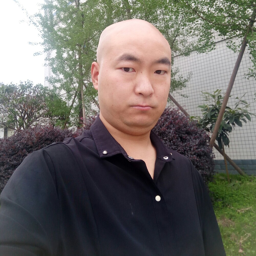 于洪的照片