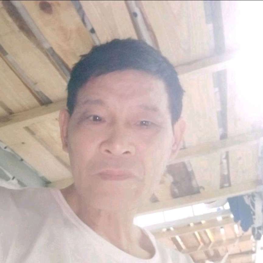 巨人回首美好的照片