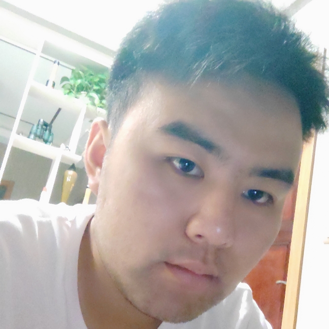 人无再少年呀的照片