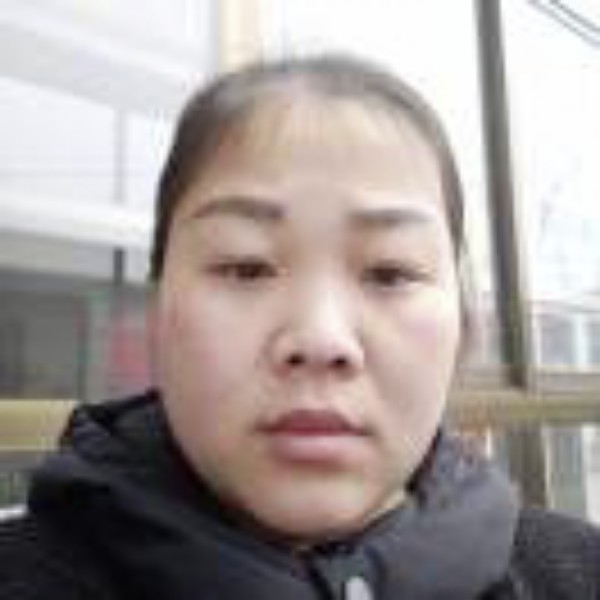 欢呼蹙眉尊云的照片