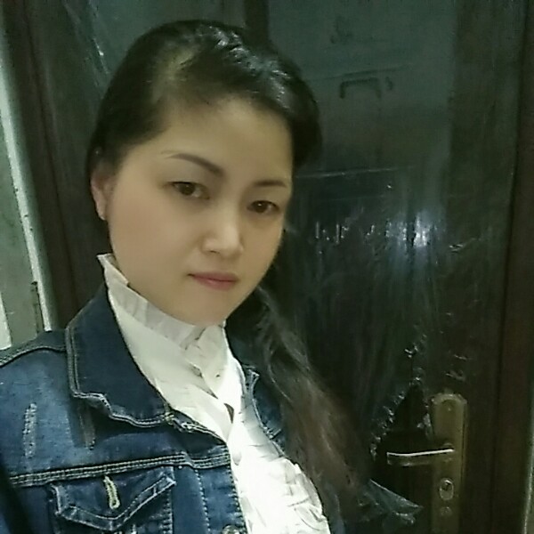 奋斗深拥暖光的照片