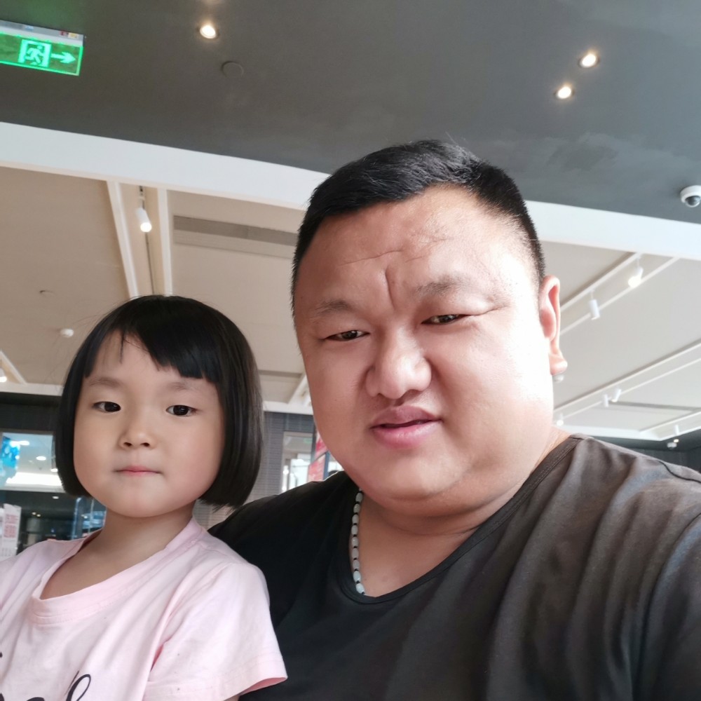 博爱杰的照片