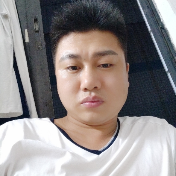 可靠回眸冰棍的照片
