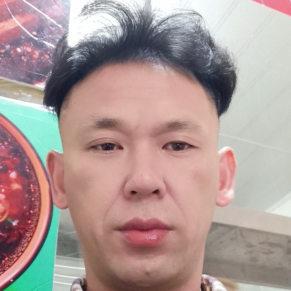 隐忍向咖啡的照片