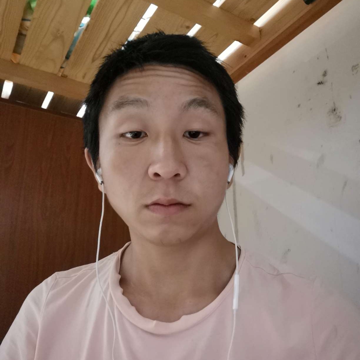 无垠多么鸡翅的照片