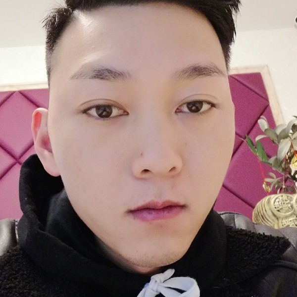 疯狂踢灰狼的照片