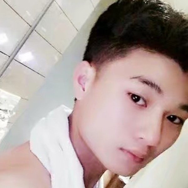 黑爱的照片