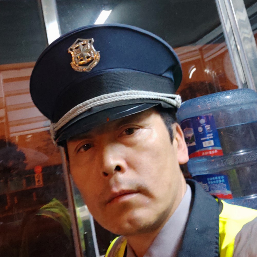 想人陪放弃兮颜的照片