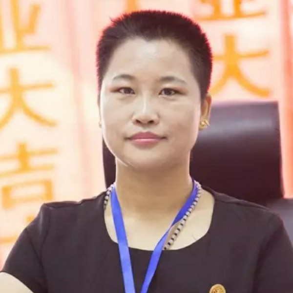 开悟活着的照片