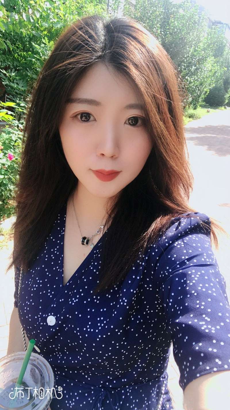 子子宁ee5的照片