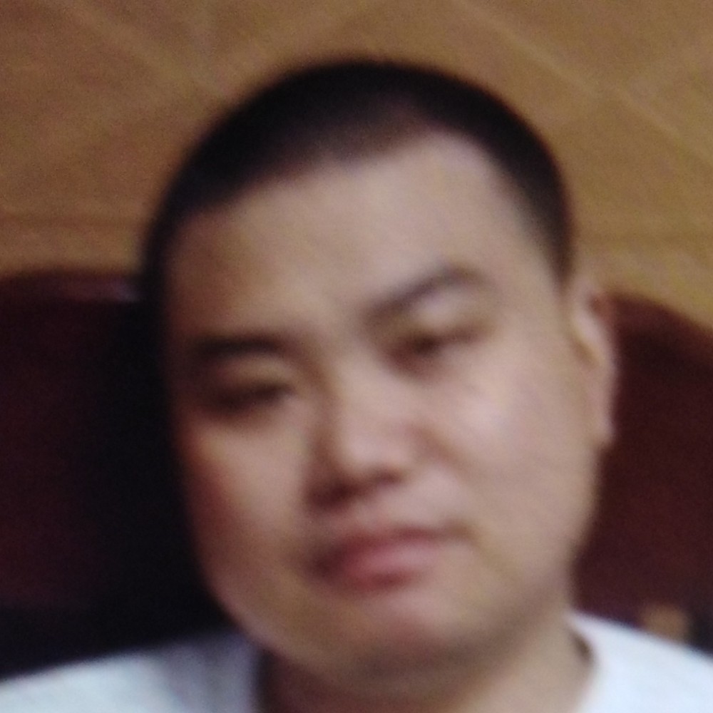 小刺猬与傲娇的照片
