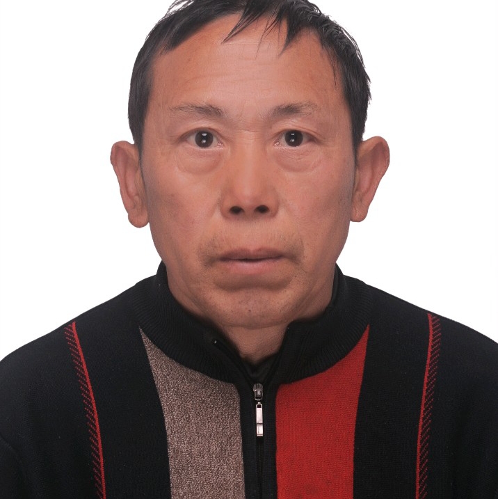 缓慢魔镜木子李的照片