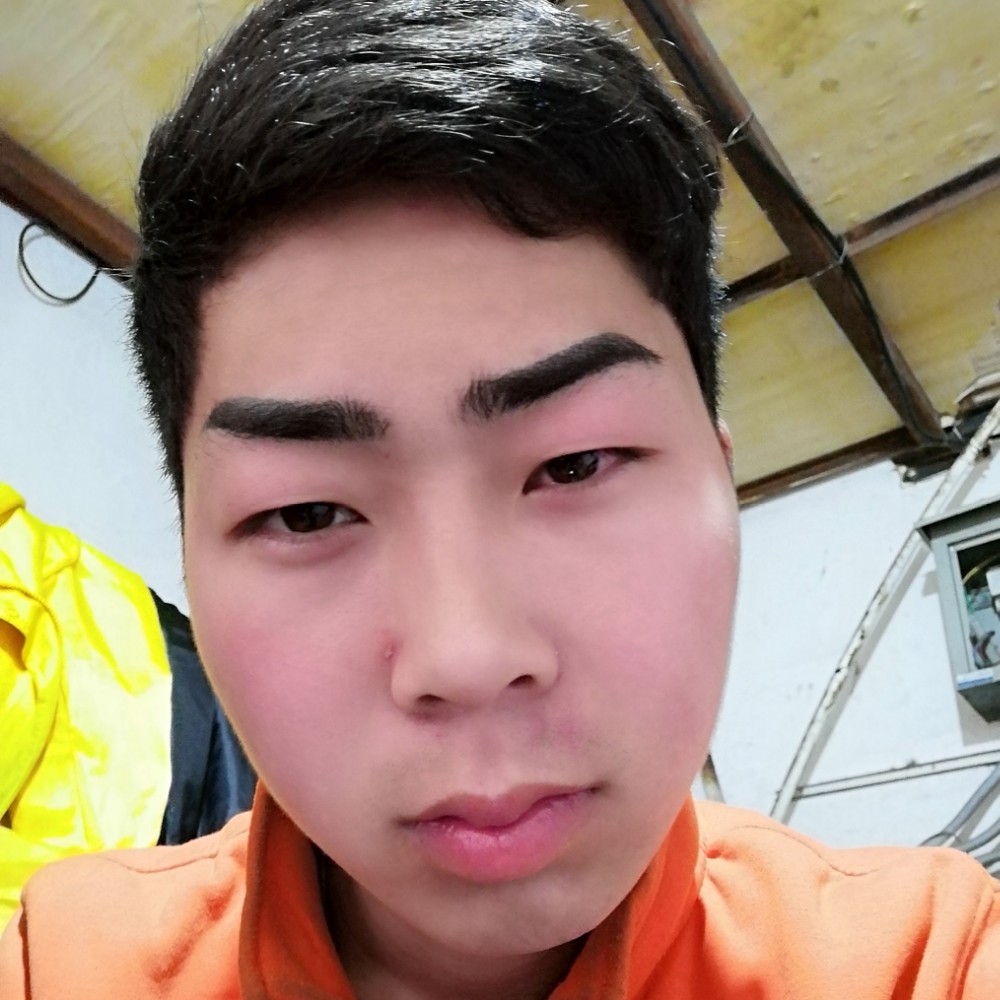 唐康博的照片