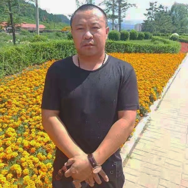 神勇笑小蘑菇的照片