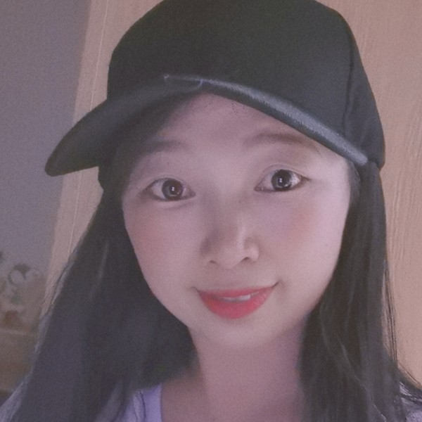篮色少女心的照片