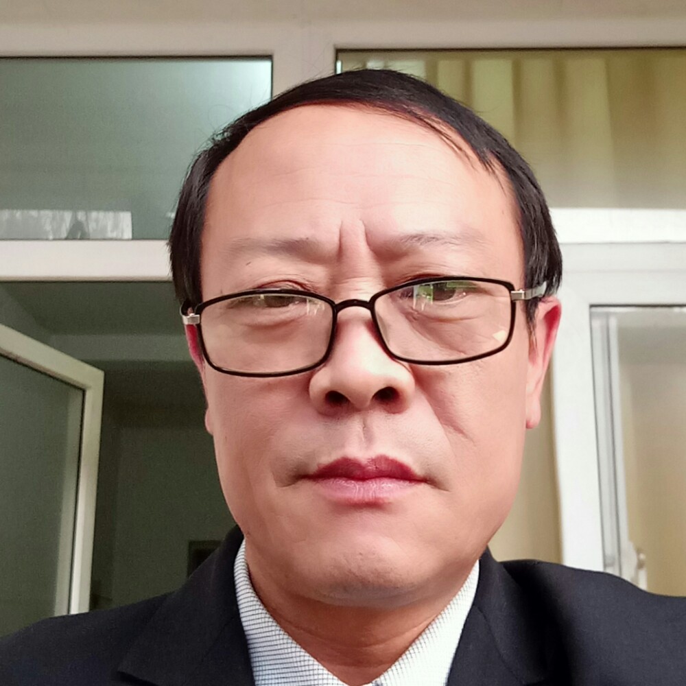 粗暴钢铁侠的照片