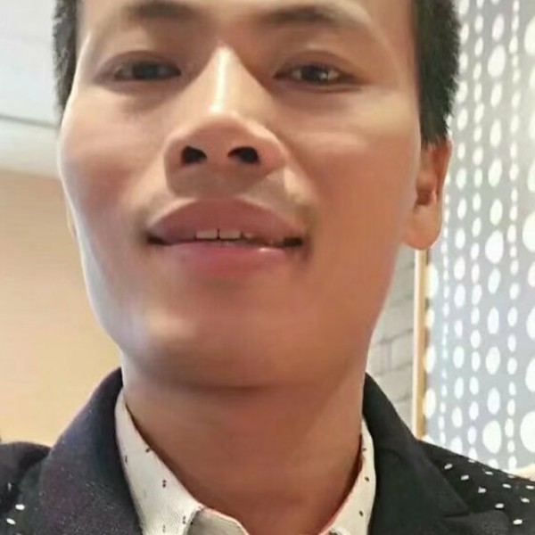 兴奋改变巨人的照片