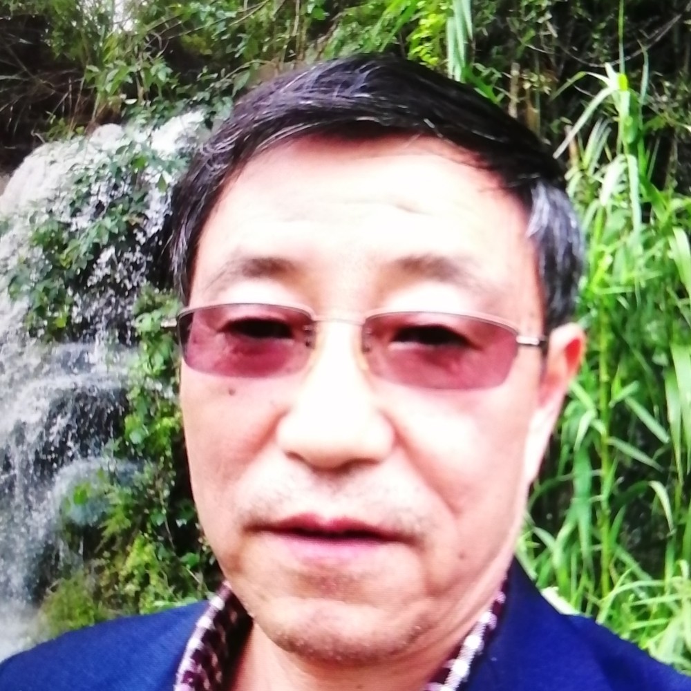 自行车放弃独寂的照片
