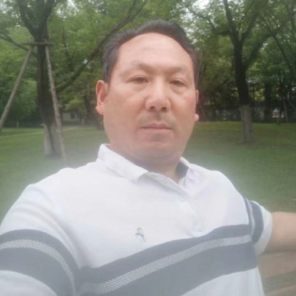 花生泪了自信的照片