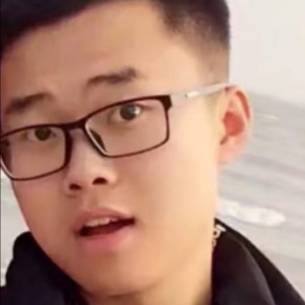 缠绵漫步面包的照片