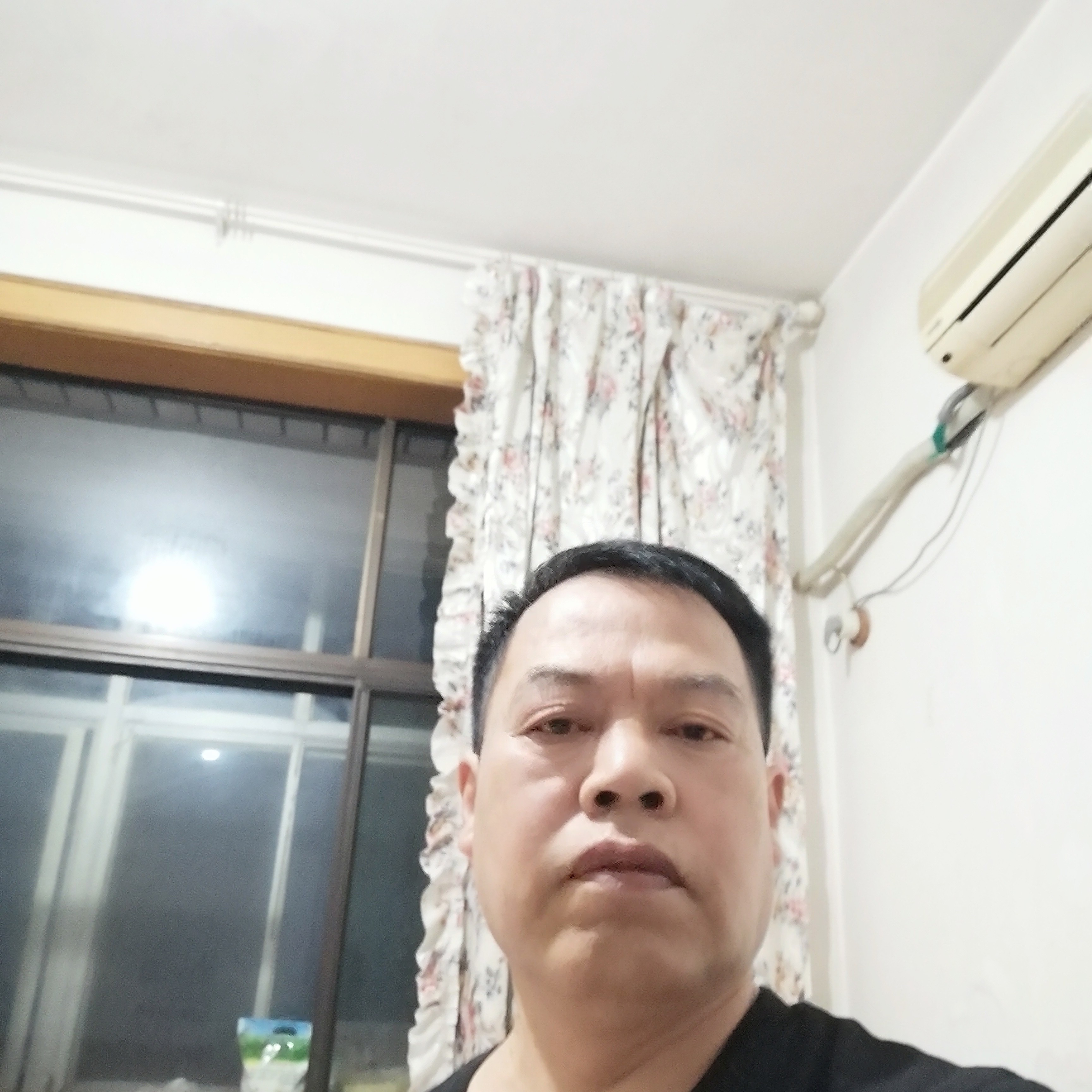 毛豆害怕的照片