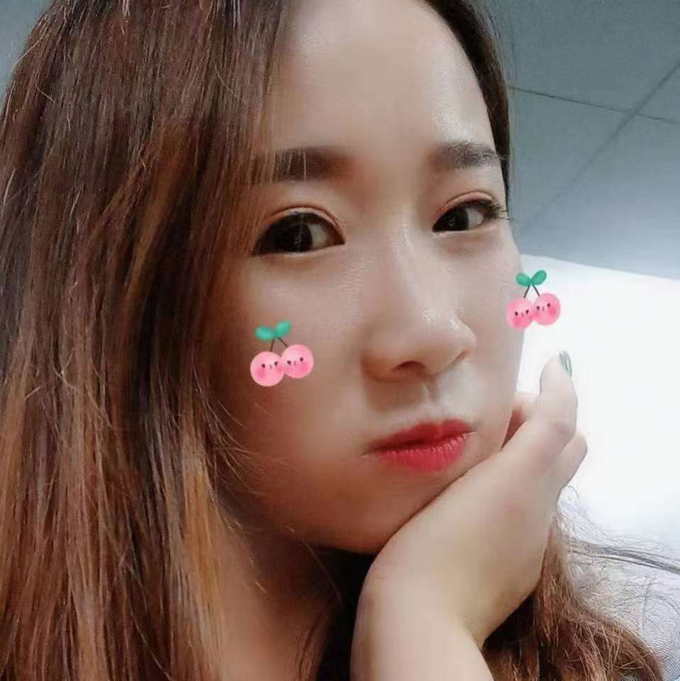夭能能的照片