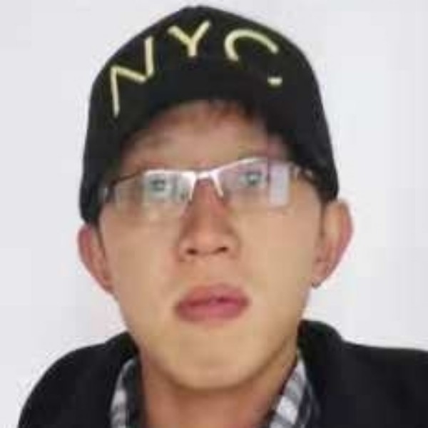 儒雅浮波的照片
