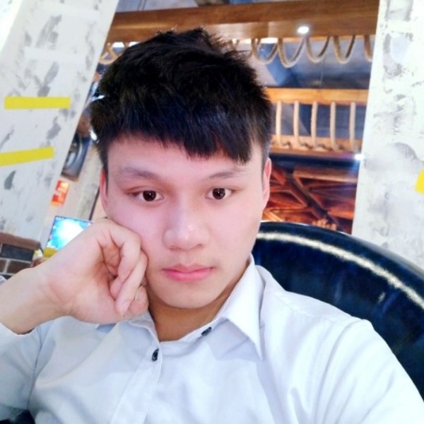摸摸头？嗯的照片