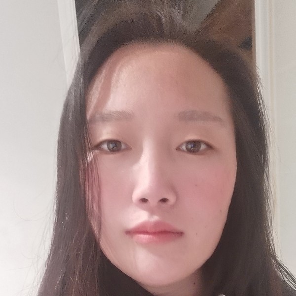 百褶裙怕孤独的照片