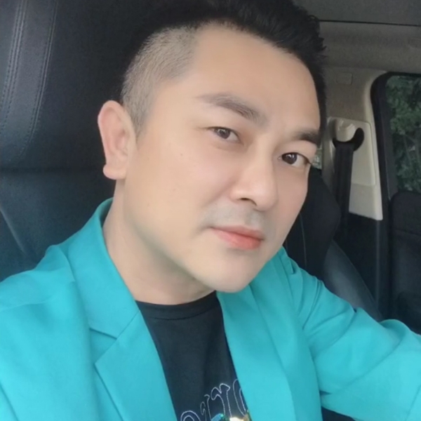 给你沉默的照片