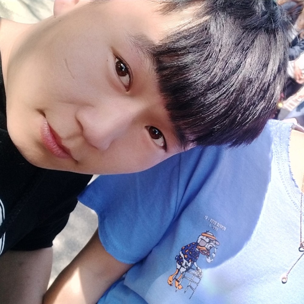 没有妈妈的照片