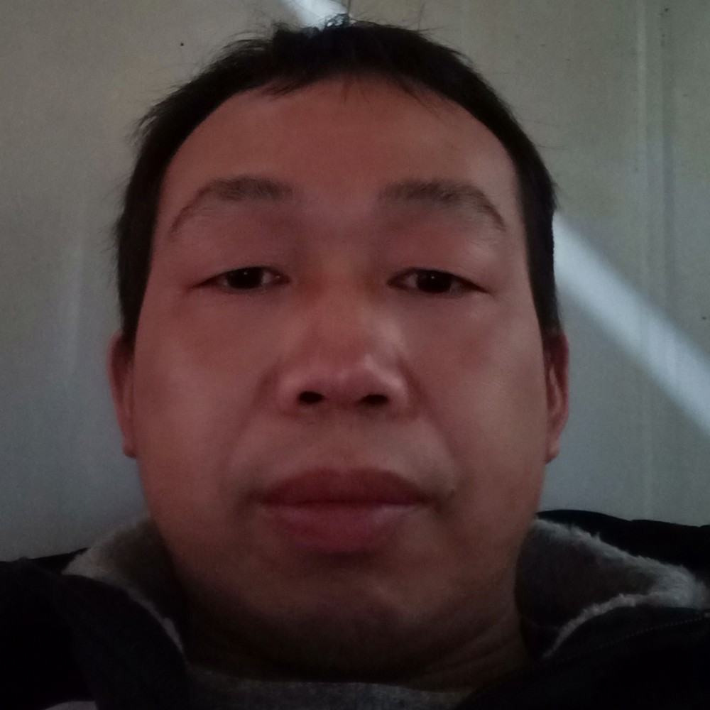 红尘放弃俊秀的照片