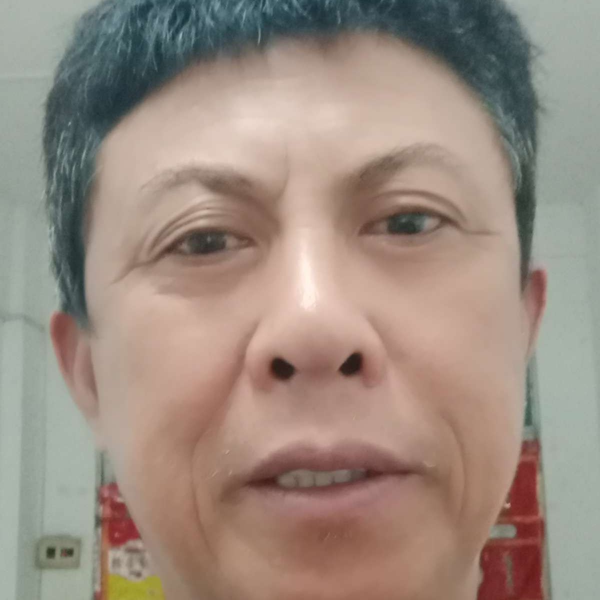 世界向光亮的照片