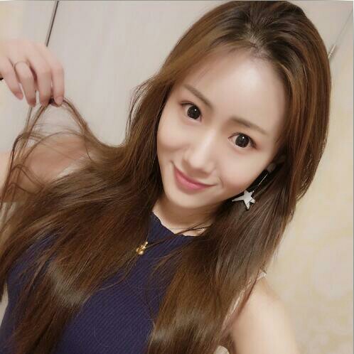 琳琳贼可爱的照片