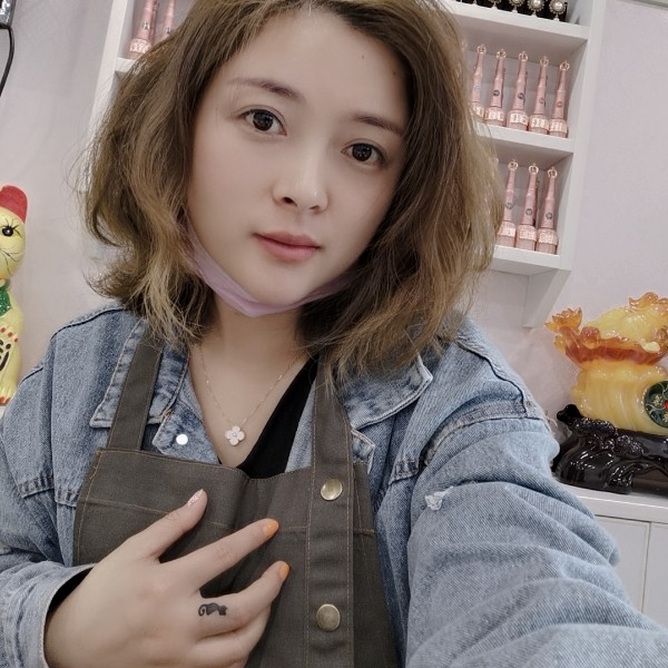 菲菲猪的照片