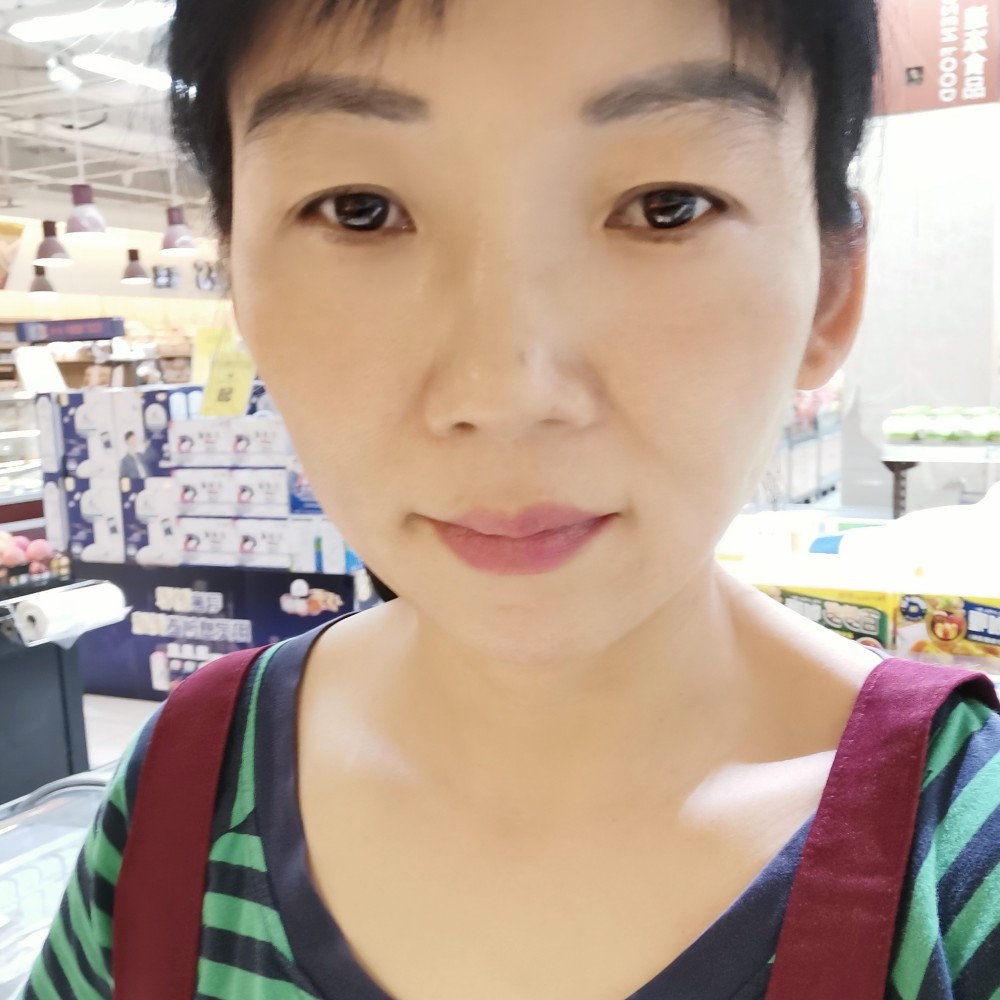 碧蓝向羽毛的照片