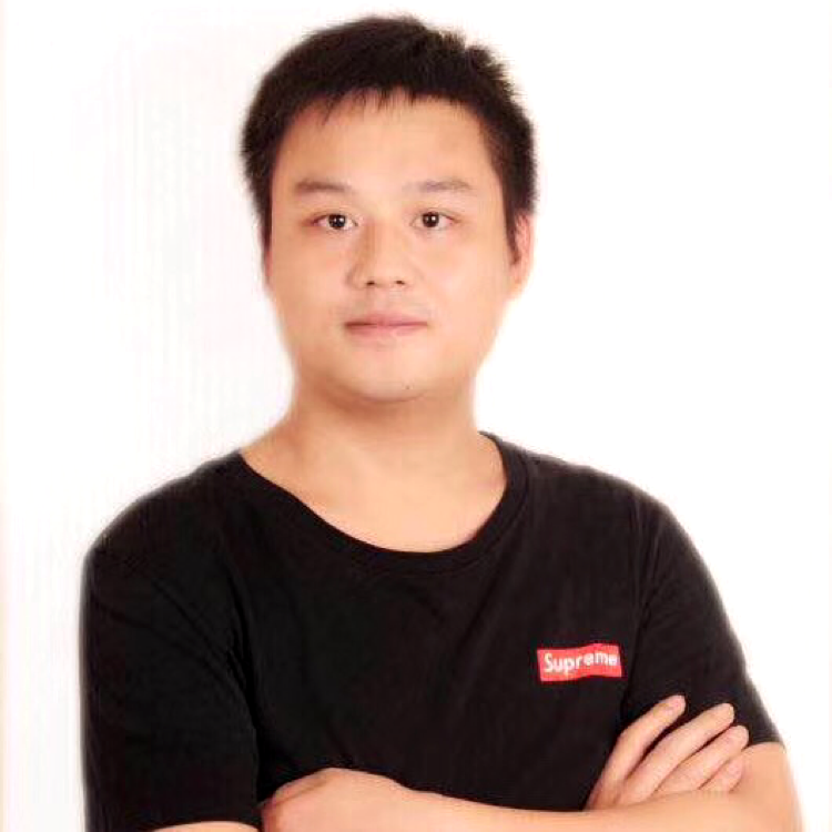 帽子回眸幸福的照片