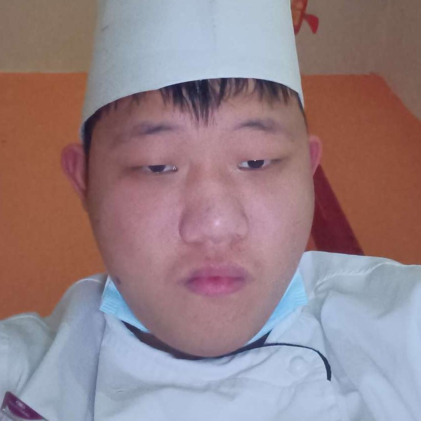 温柔踢宝马的照片