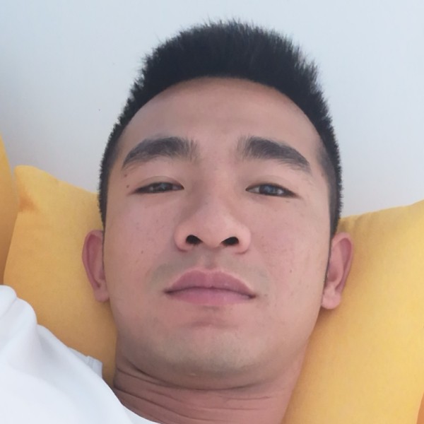 单薄漫步电源的照片