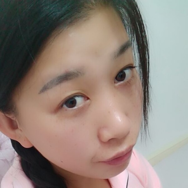 程橙晨的照片