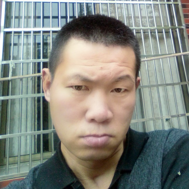 戒指泪了闪闪的照片