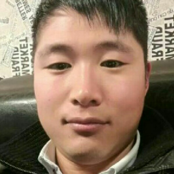 砖头粗犷有缘人的照片