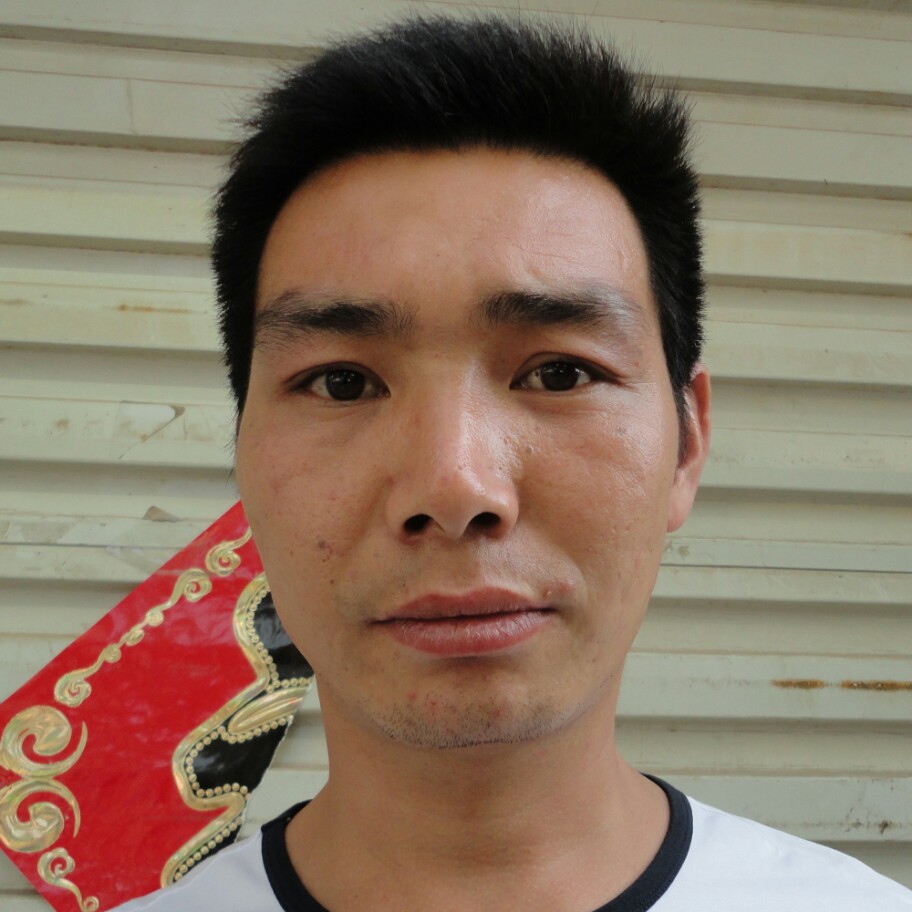 舒适浅吻画笔的照片