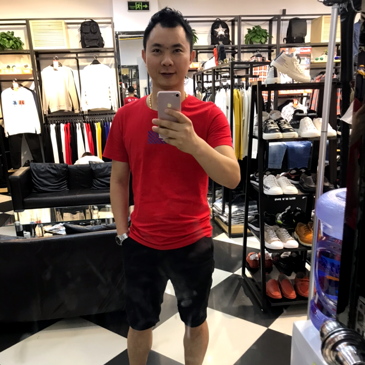 自觉方豌豆的照片