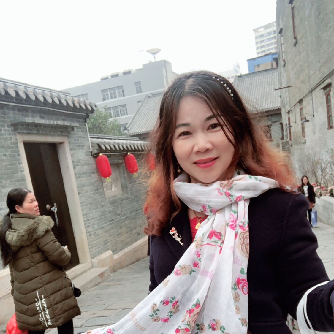 苗条向苗条的照片