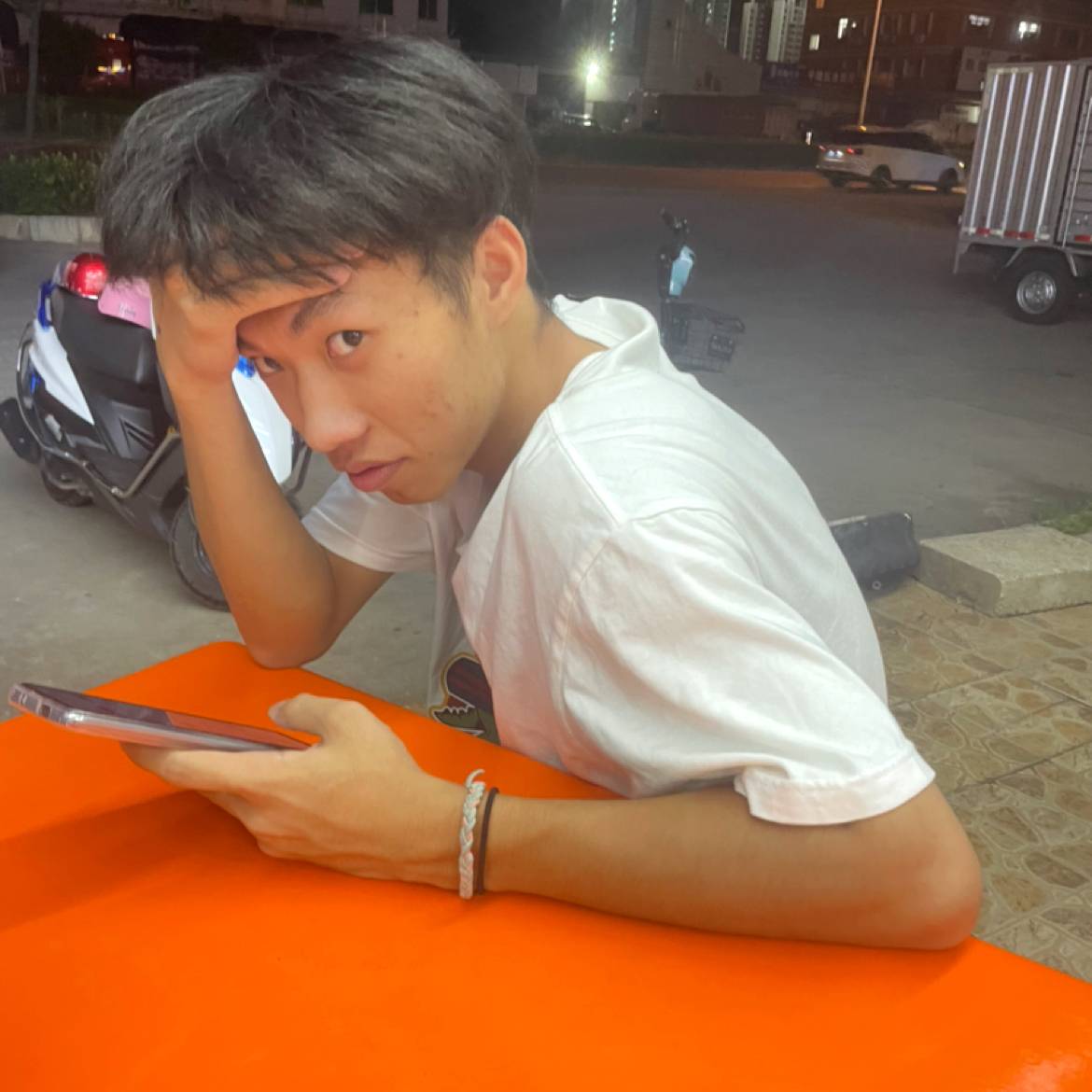 简单請汉堡的照片