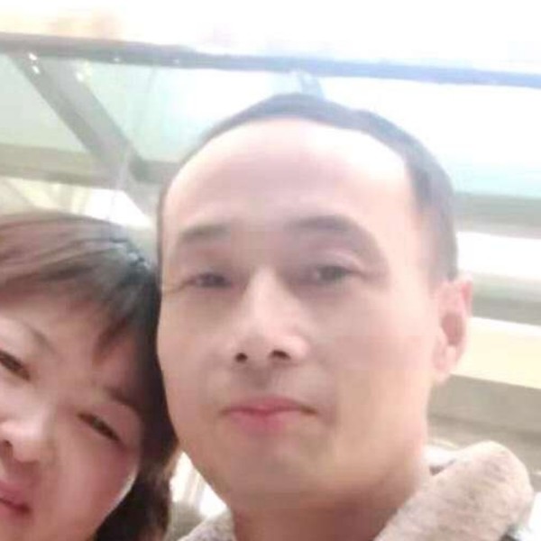 哈密瓜耍酷的照片