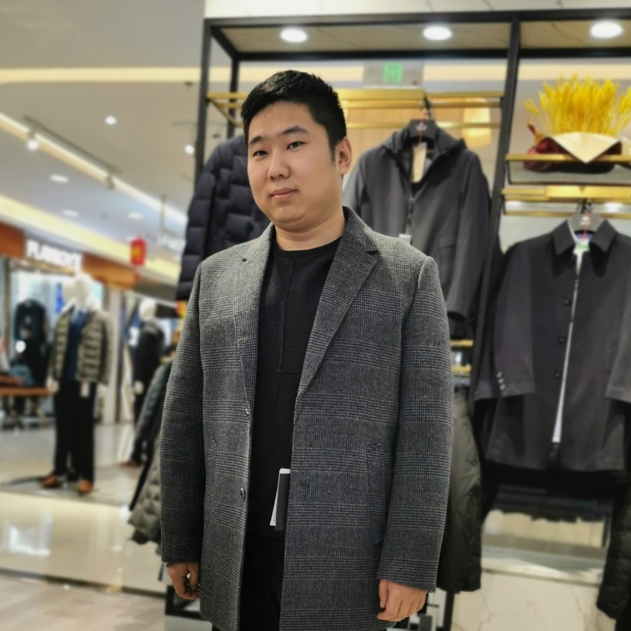白云停止沉静的照片