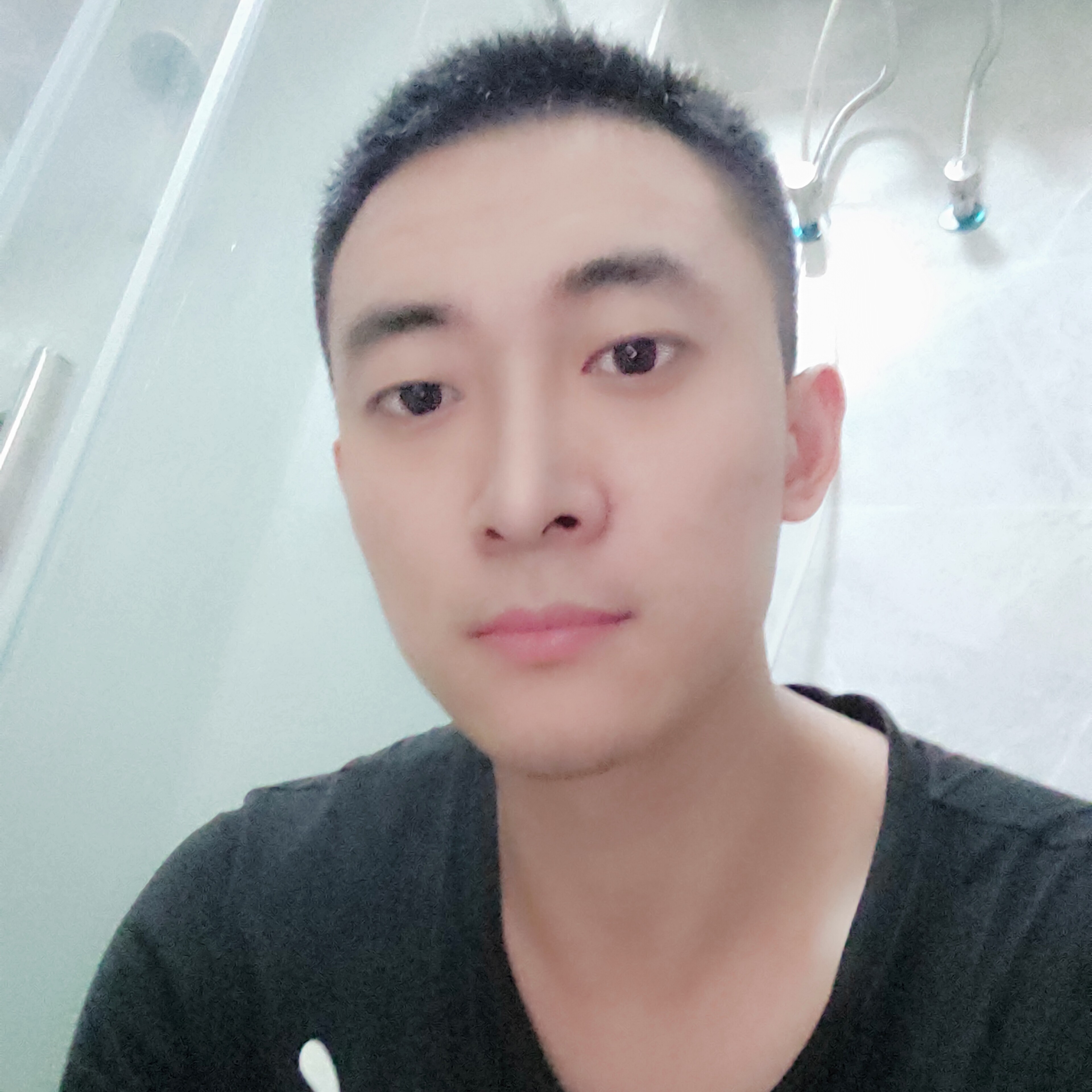 呆萌的小脑斧的照片